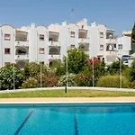 아파트 Charming Beachside W/ Pool By Lovelystay