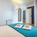 Charming Beachside W/ Pool By Lovelystay 阿尔布费拉